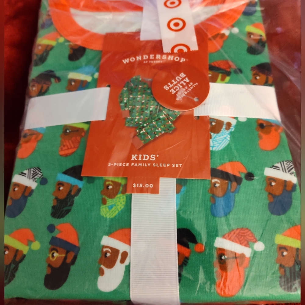 NWT Wondershop kids size 8 2 piece family sleep set  Multi-Santa Christmas Pj's